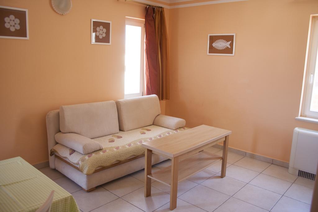 Apartments Mirage Novalja Εξωτερικό φωτογραφία