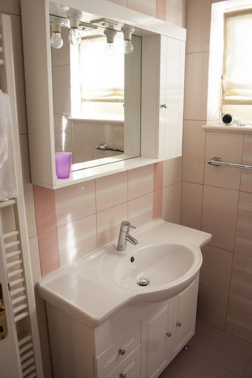 Apartments Mirage Novalja Εξωτερικό φωτογραφία