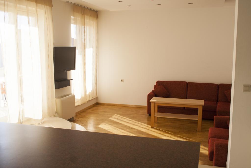 Apartments Mirage Novalja Εξωτερικό φωτογραφία